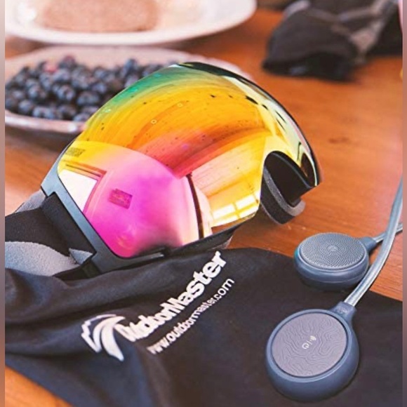 NWT Wireless Bluetooth Helmet Drop-in Headphones Audio-Ready with Built-in Mic - Picture 7 of 10